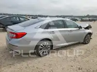 2018 Honda Accord photo