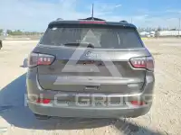 2018 Jeep COMPASS photo
