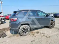 2018 Jeep COMPASS photo
