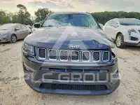 2018 Jeep COMPASS photo