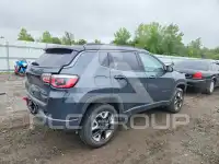 2018 Jeep COMPASS photo