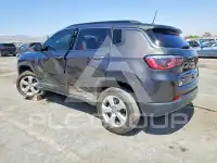 2018 Jeep COMPASS photo