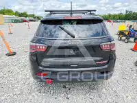 2018 Jeep COMPASS photo