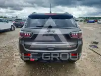 2018 Jeep COMPASS фото