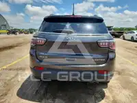 2018 Jeep COMPASS photo