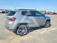 2018 Jeep COMPASS фото