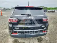 2018 Jeep COMPASS photo