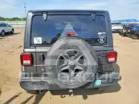 2018 Jeep WRANGLER фото
