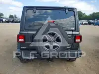 2018 Jeep WRANGLER фото