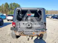 2018 Jeep WRANGLER фото