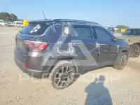 2018 Jeep COMPASS photo