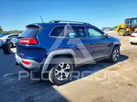 2018 Jeep CHEROKEE photo