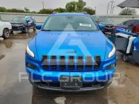2018 Jeep CHEROKEE photo