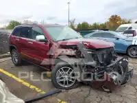 2018 Jeep CHEROKEE фото