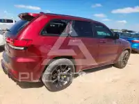 2018 Jeep CHEROKEE фото