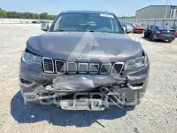 2018 Jeep CHEROKEE photo
