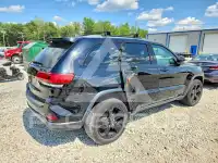 2018 Jeep CHEROKEE photo