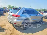 2018 Jeep CHEROKEE photo
