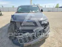 2018 Jeep CHEROKEE фото