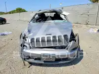2018 Jeep CHEROKEE фото