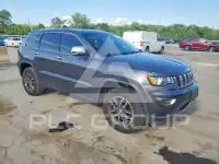 2018 Jeep CHEROKEE photo