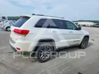 2018 Jeep CHEROKEE photo