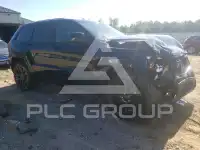 2018 Jeep CHEROKEE photo