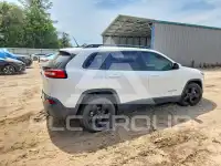 2018 Jeep CHEROKEE photo