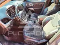 2018 Jeep CHEROKEE фото