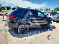 2018 Jeep CHEROKEE photo