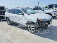 2018 Jeep CHEROKEE photo