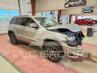 2018 Jeep CHEROKEE фото