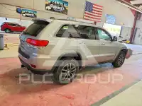 2018 Jeep CHEROKEE фото