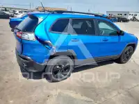 2018 Jeep CHEROKEE фото