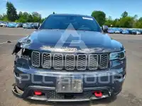 2018 Jeep CHEROKEE фото