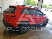 2018 Jeep CHEROKEE photo