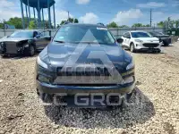 2018 Jeep CHEROKEE фото