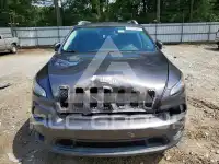 2018 Jeep CHEROKEE photo