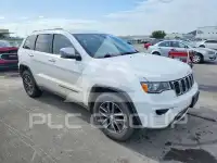 2018 Jeep CHEROKEE photo