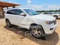 2018 Jeep CHEROKEE photo