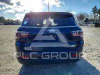 2018 Jeep CHEROKEE фото