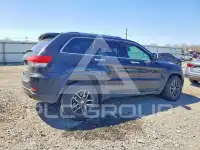 2018 Jeep CHEROKEE photo