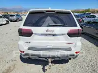 2018 Jeep CHEROKEE фото