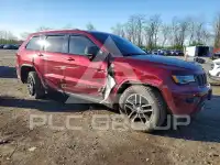 2018 Jeep CHEROKEE фото