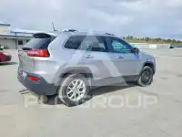 2018 Jeep CHEROKEE photo