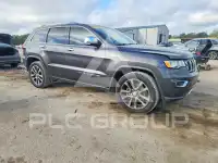 2018 Jeep CHEROKEE photo