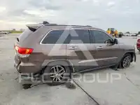 2018 Jeep CHEROKEE photo