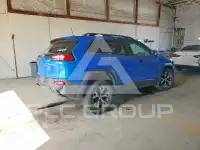 2018 Jeep CHEROKEE photo