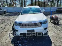 2018 Jeep CHEROKEE photo