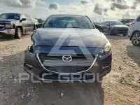 2018 Mazda 3 фото